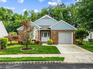 927 Larkspur Pl S, Mount Laurel, NJ 08054