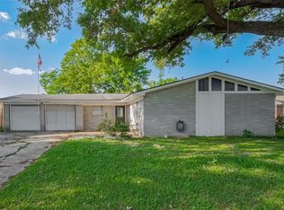 12018 Moonmist Dr, Houston, TX 77072
