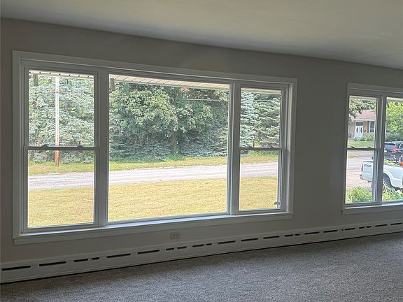 4th image of 4818 Cherry St
