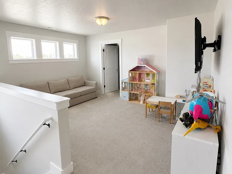 1434 N 4100 W — Photo 13