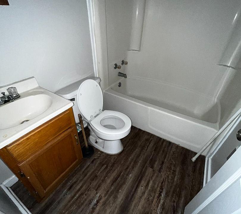 Unit Photo