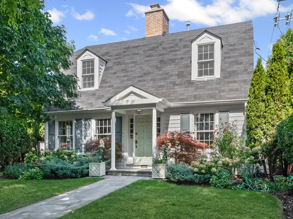 1313 Chancellor St, Evanston, IL 60201