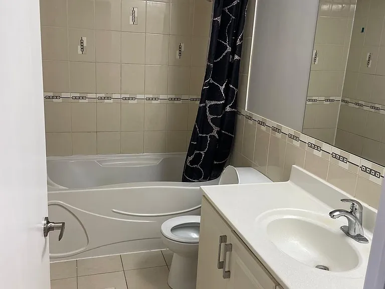 33 Rowe Ct — Photo 10