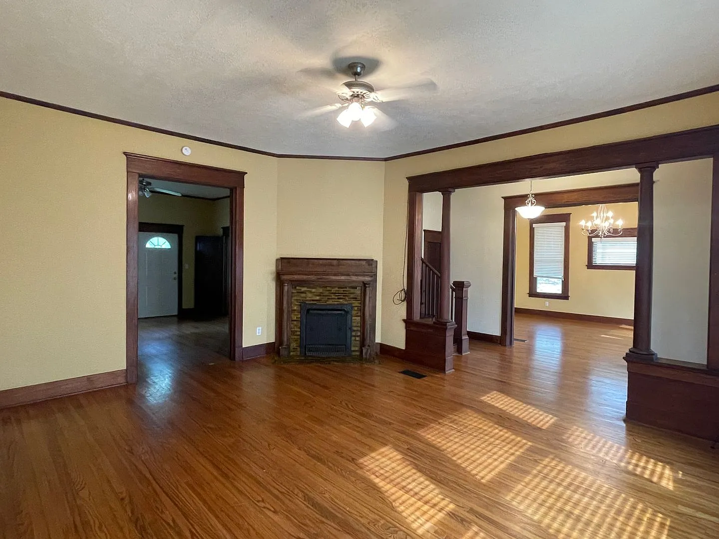 3B/2B Home Available in Downtown Lake Charles — Photo 3