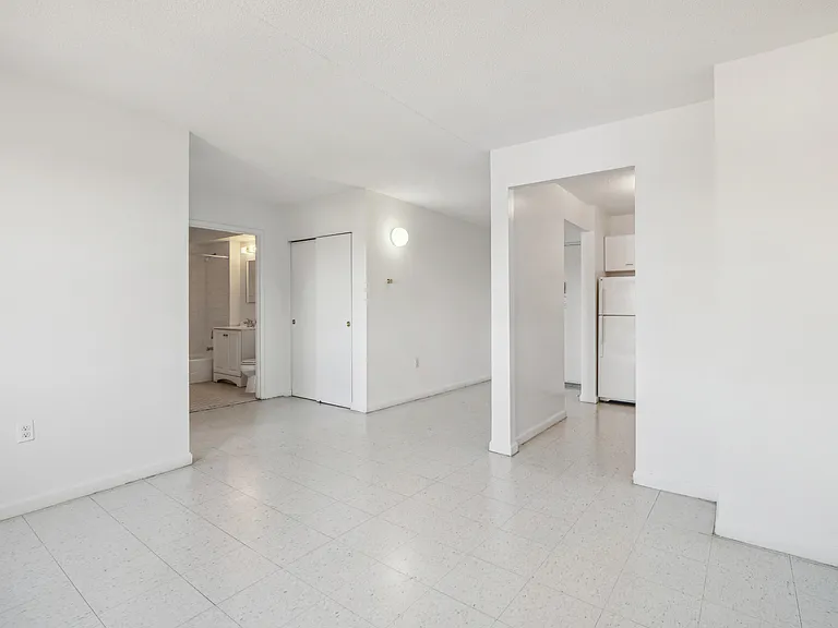 146 Beach 24 St #211 — Photo 8