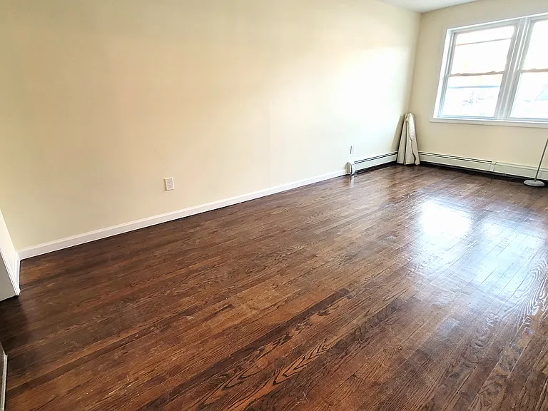 170-20 Lithonia Ave #1F — Photo 15