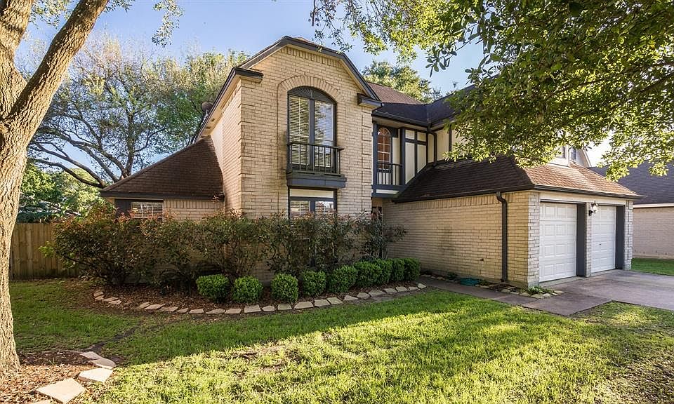 1st image of 714 Bayou Bend Dr