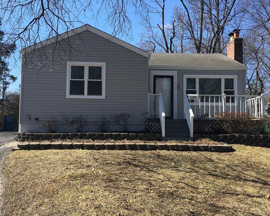 1st image of 1105 Irvington Ct