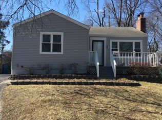 1105 Irvington Ct, Saint Louis, MO 63132