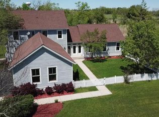 1388 Prairie Trl, Grayslake, IL 60030
