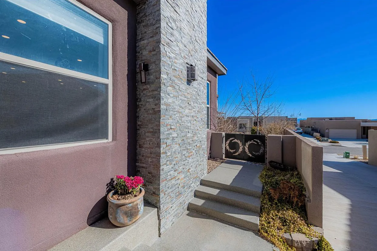 6055 Redondo Sierra Vis NE — Photo 3