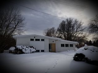 7257 Pebblecreek Rd, West Bloomfield, MI 48322