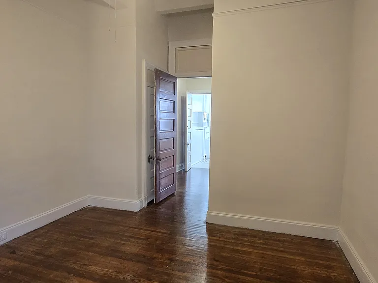 The Preston Apartments — Photo 10
