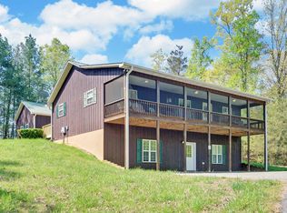 562 Grayce Ln, Hiawassee, GA 30546
