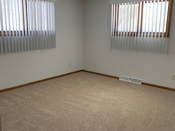 5th image of 1710 11th Ave S #4