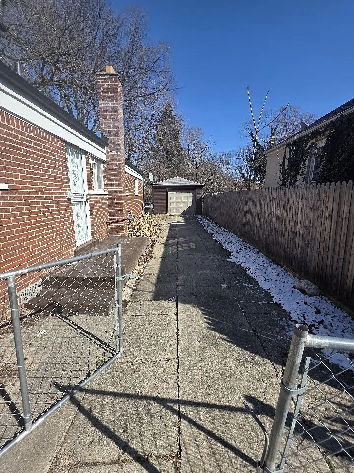 Building Photo - 18302 Wormer St