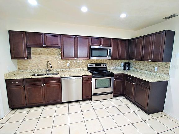 4th image of 503 Taylor Blvd