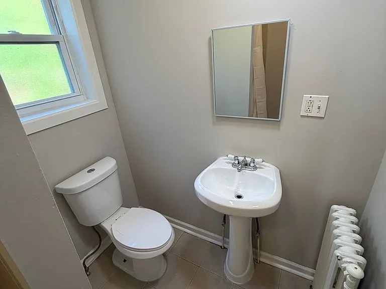 2059 Mercy St — Photo 18