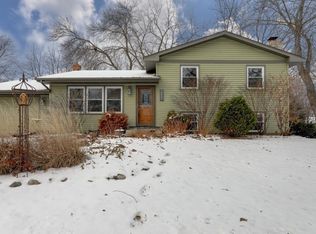 3447 McKnight Rd N, White Bear Lake, MN 55110