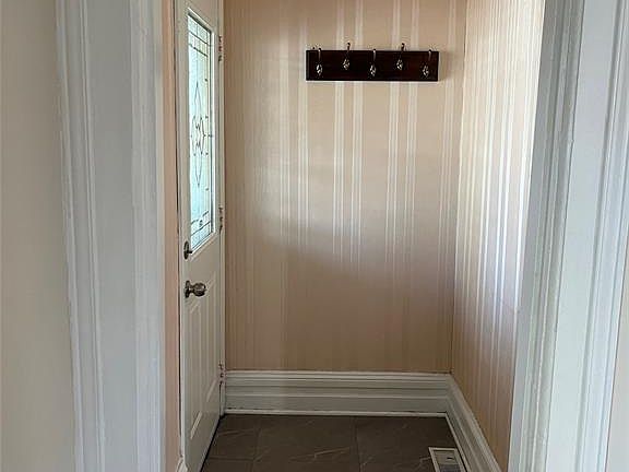 2nd image of 183 Elm Ave