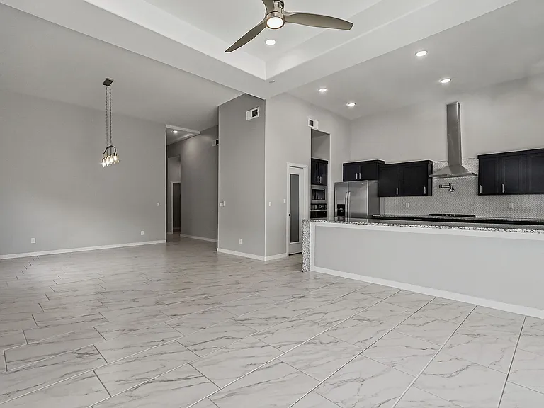 13349 Cinderford Ave — Photo 16