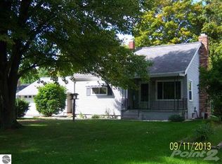 223 N Union St, Shepherd, MI 48883