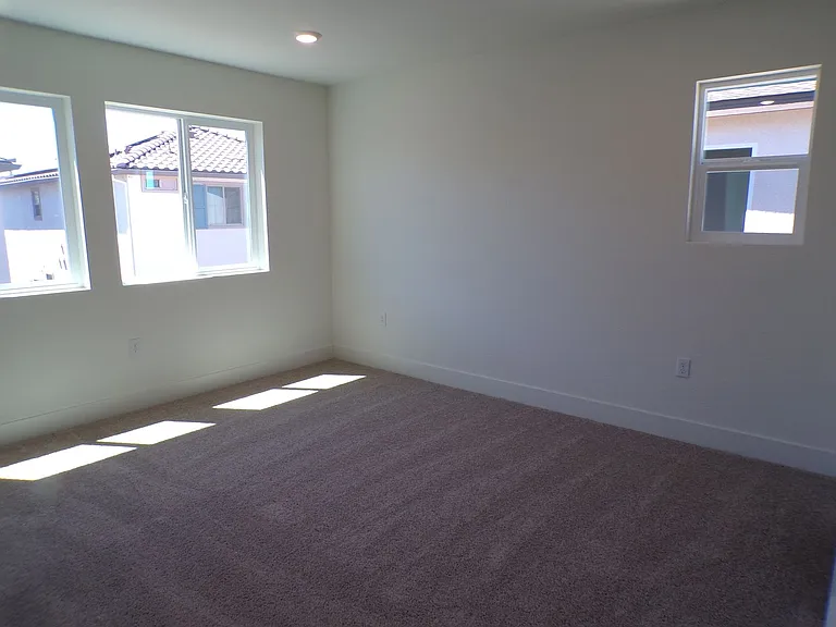4333 Frontier Way — Photo 11