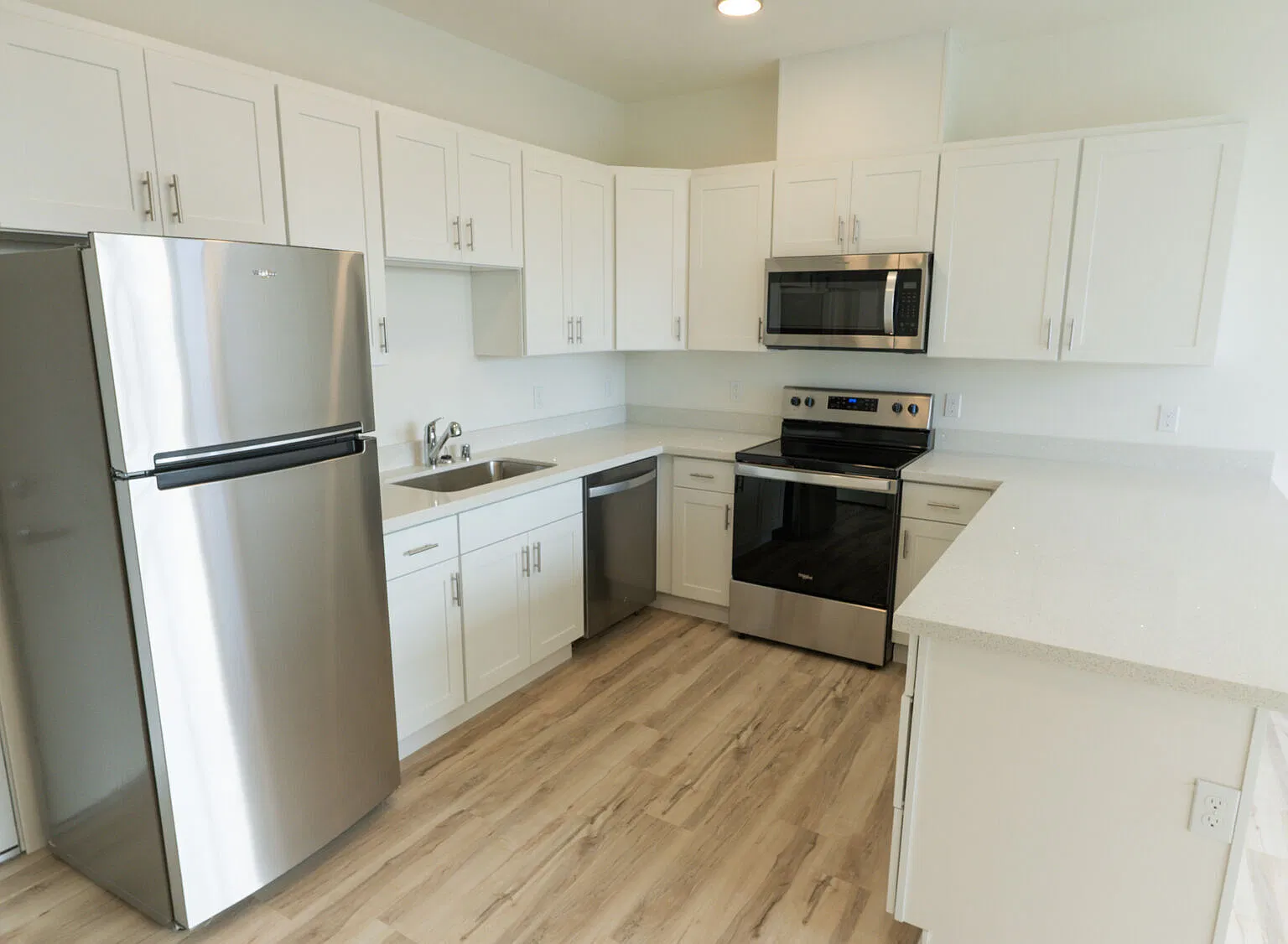1 bed, 600 sqft, $1,275 — Photo 3