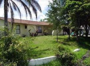 1397 Roundhill Ave NW, Palm Bay, FL 32907