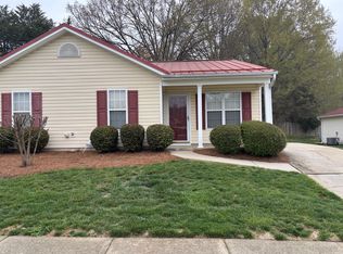305 Tanner Ct #305, Kernersville, NC 27284