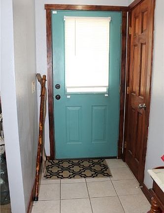 3rd image of 603 E Franklin St