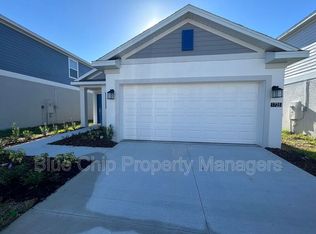 1725 White Water Ct, Davenport, FL 33837