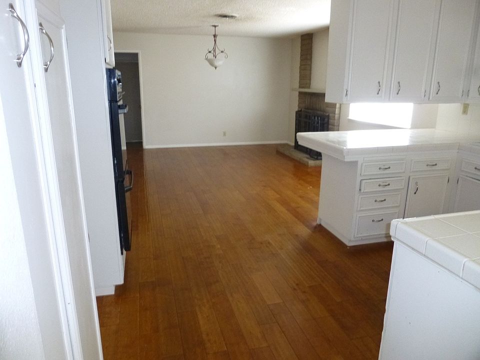 2nd image of 1253 N Las Posas Ct #0