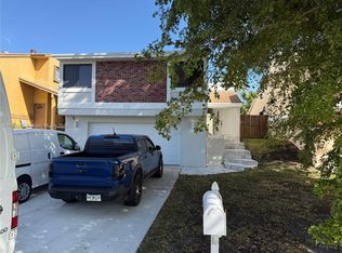 9921 SW 218th Ter, Cutler Bay, FL 33190