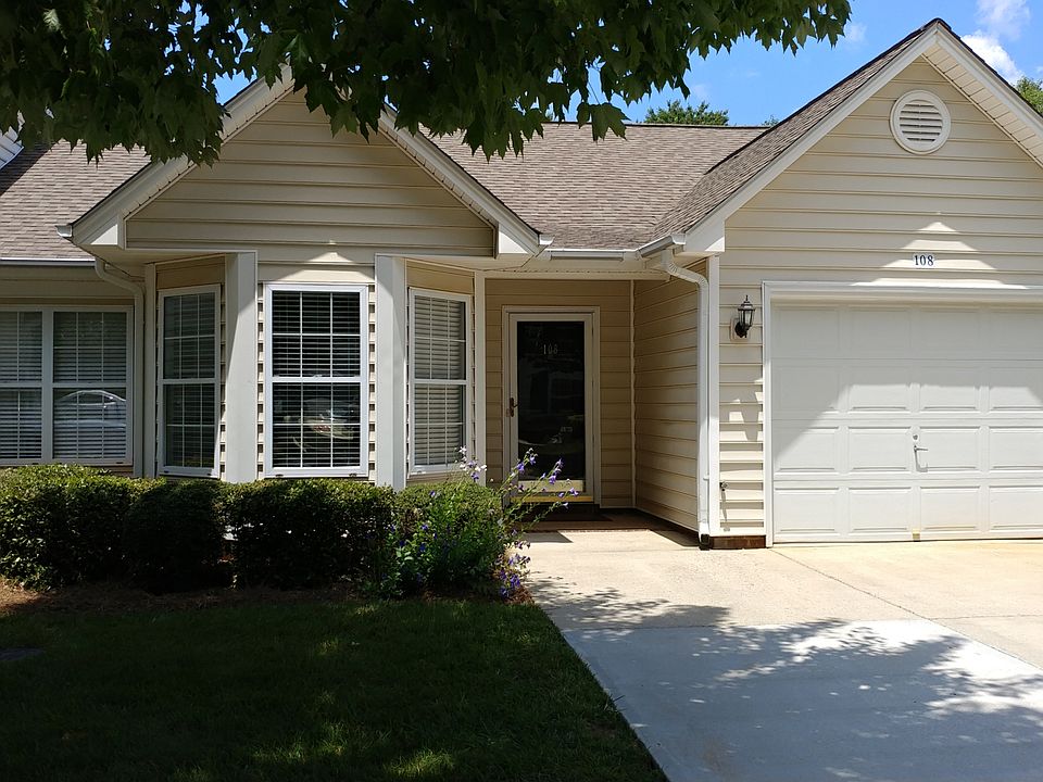 1st image of 108 Mansfield Cir