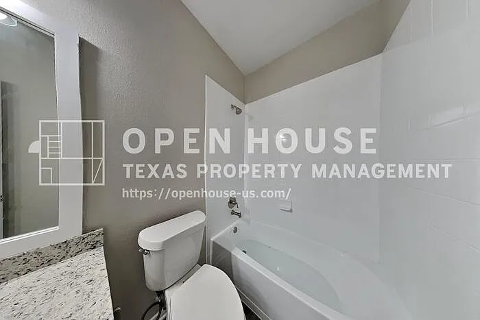 3218 Clayton Terrace Dr — Photo 17