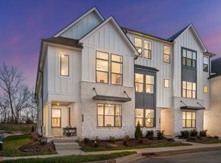 2093 Conductor Ln, Thompsons Station, TN 37179