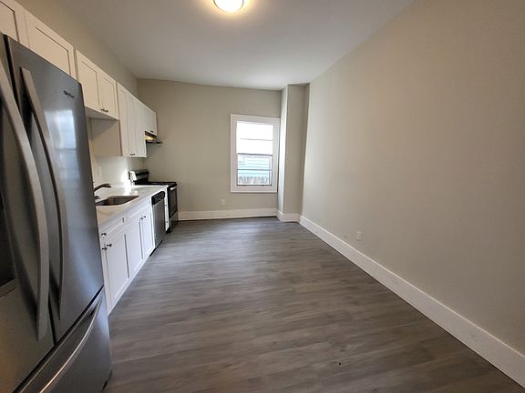 3rd image of 1230 N Liberty St #2