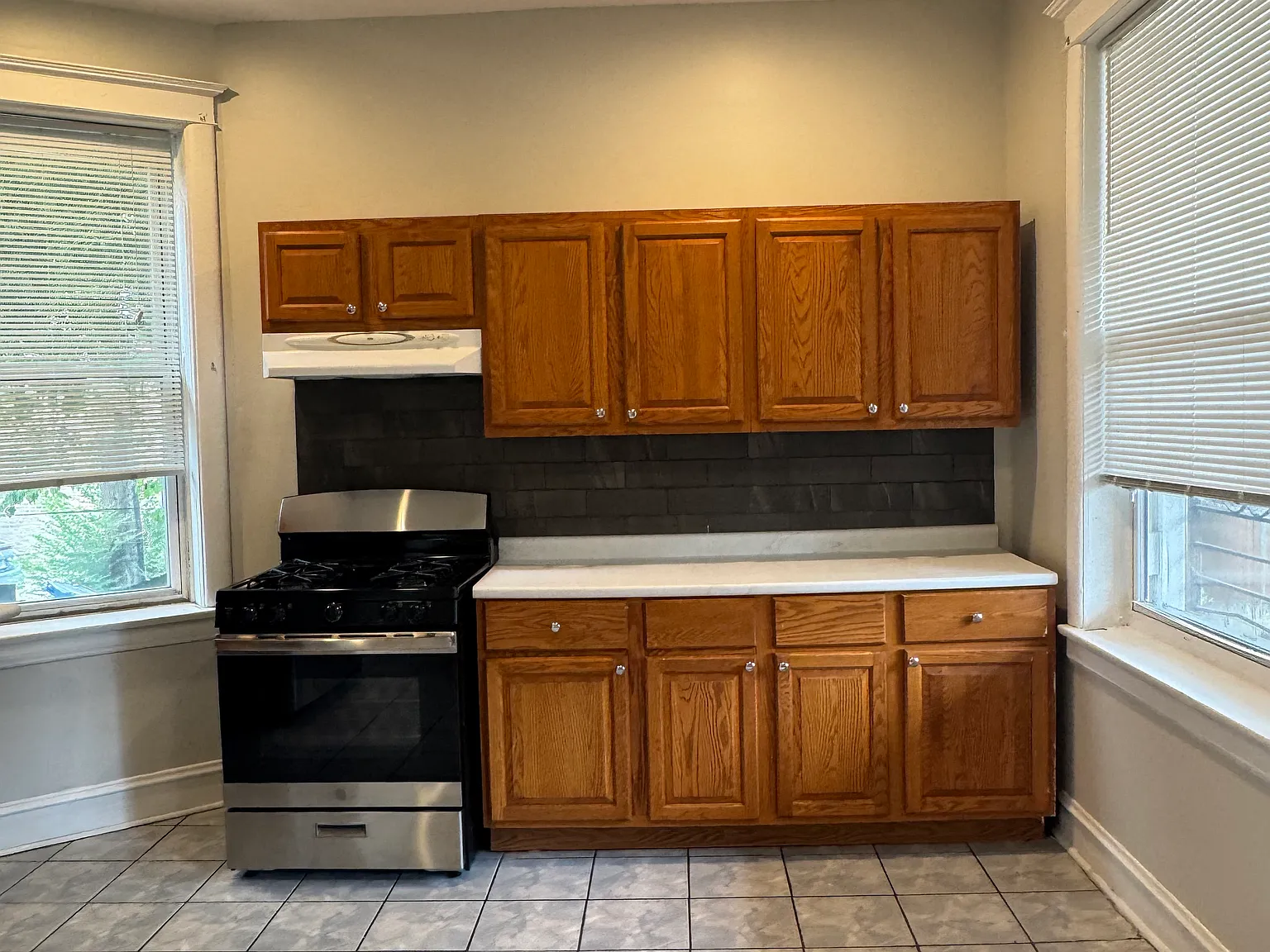 2 bed, $1,850 — Photo 3