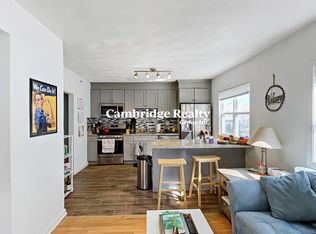 50 Derby St #3T, Somerville, MA 02145