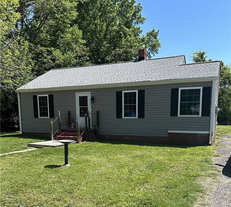 1st image of 1655 Tennyson Ave