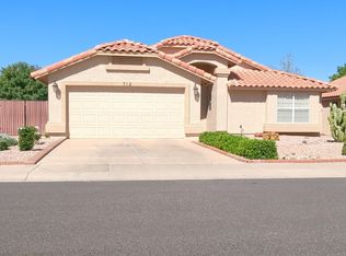 712 N Granite St, Gilbert, AZ 85234