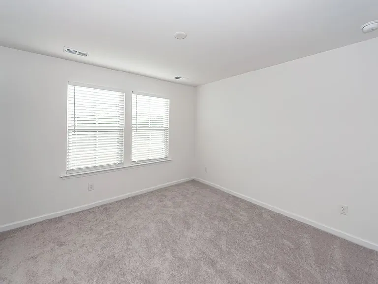 4633 Forest Hills Dr #1303 — Photo 34