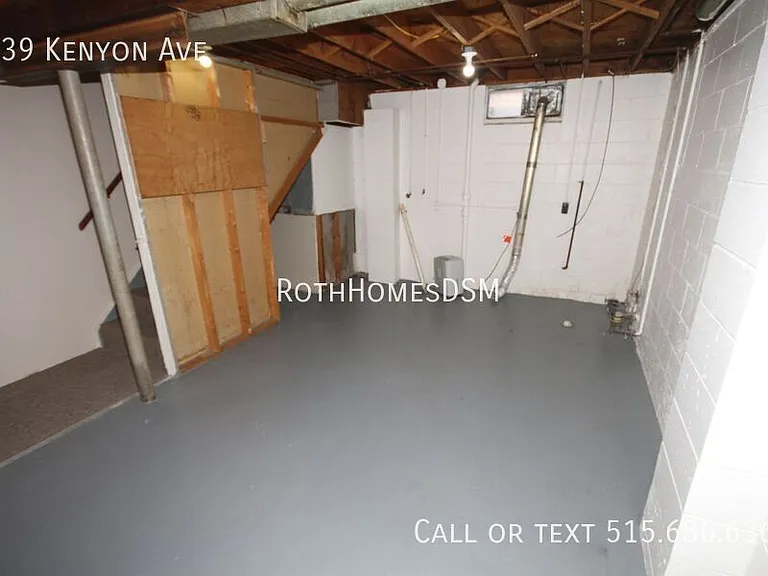 939 Kenyon Ave — Photo 13