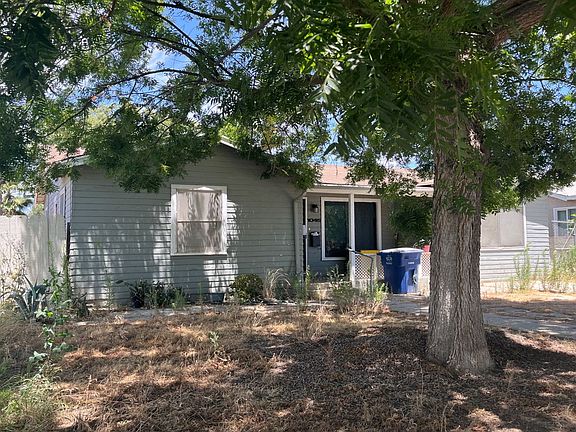 3rd image of 1045 Mehlert St