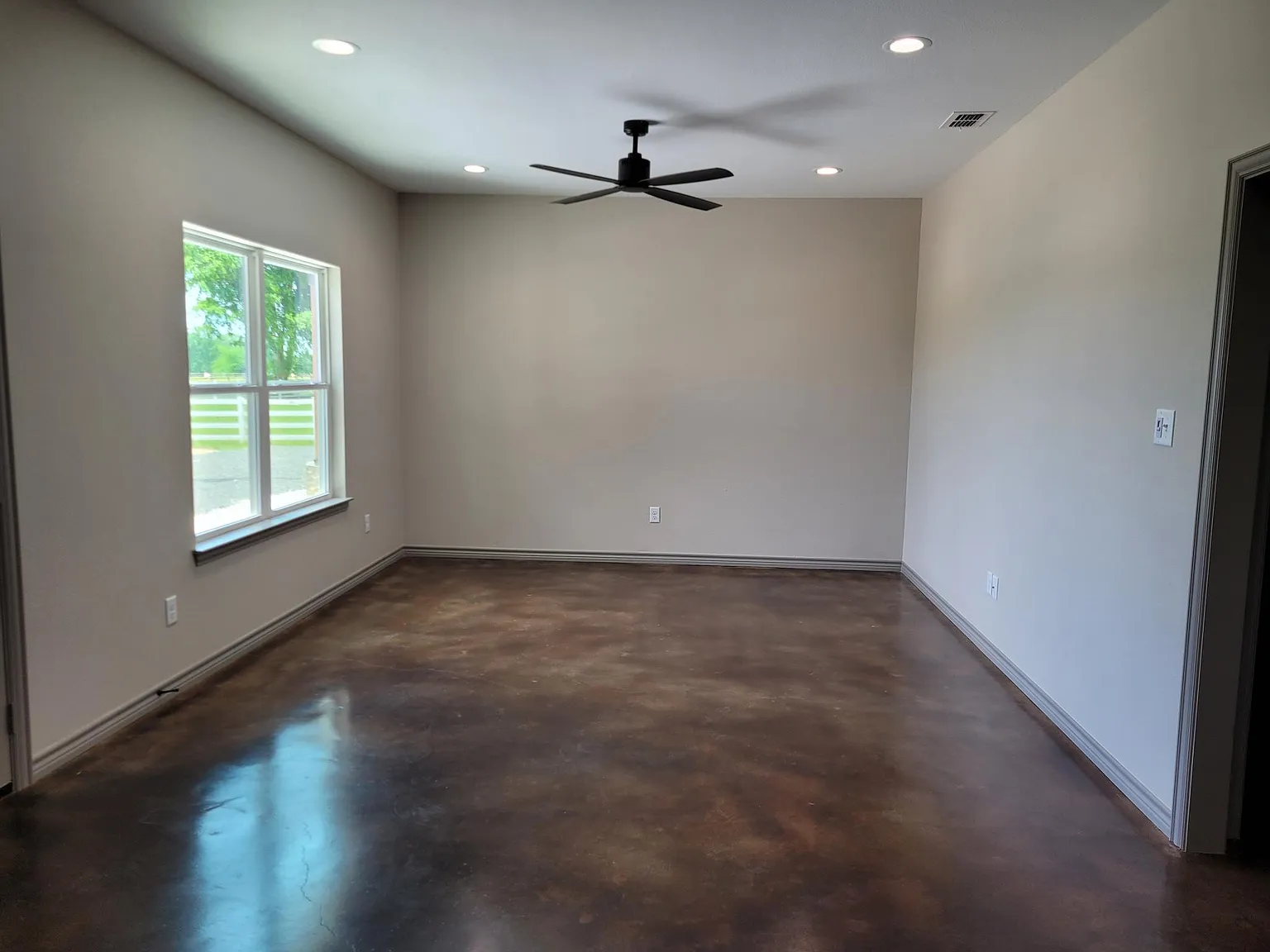 22880 County Road 181 — Photo 3