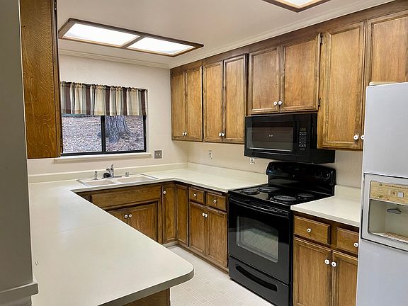 5th image of 17519 Alexandra Way