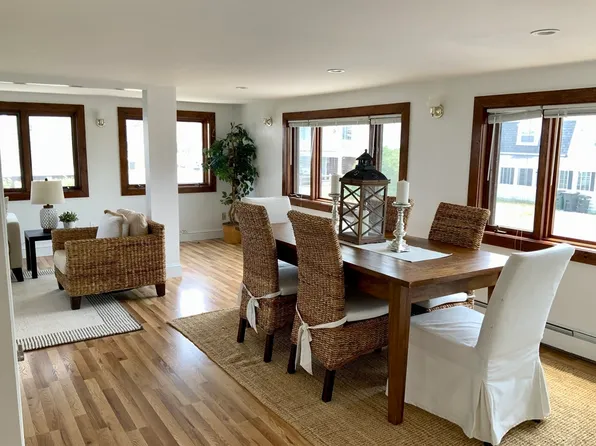 250 Northern Blvd, Newburyport, MA 01950