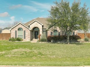 110 Wilshire Cir, Waxahachie, TX 75165
