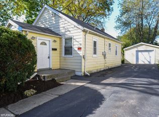 962 N Indiana St, Waukegan, IL